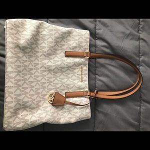Michael Kors Morgan Tote